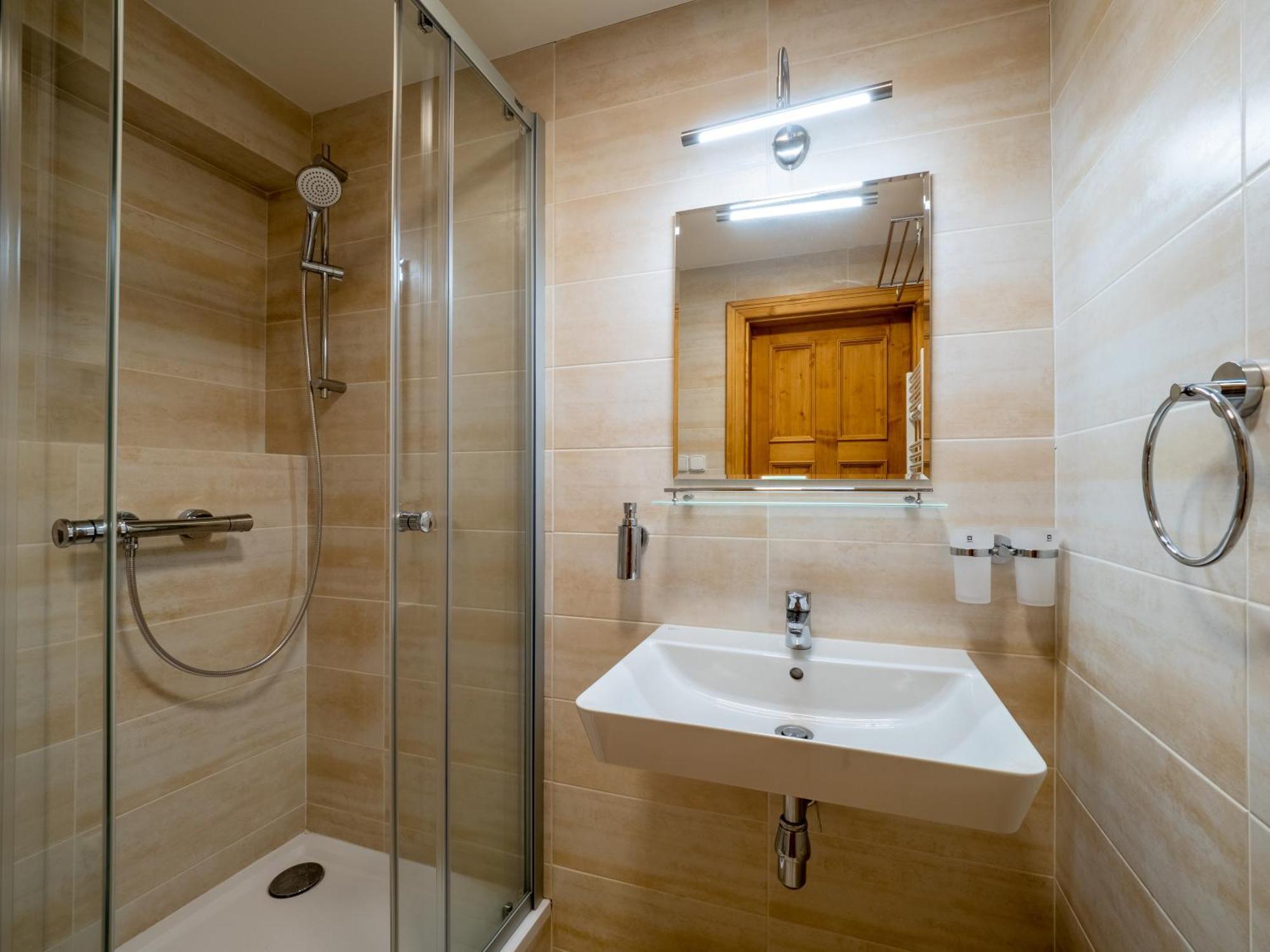 Zamecek Waldsteinovo Zatisi Guest house