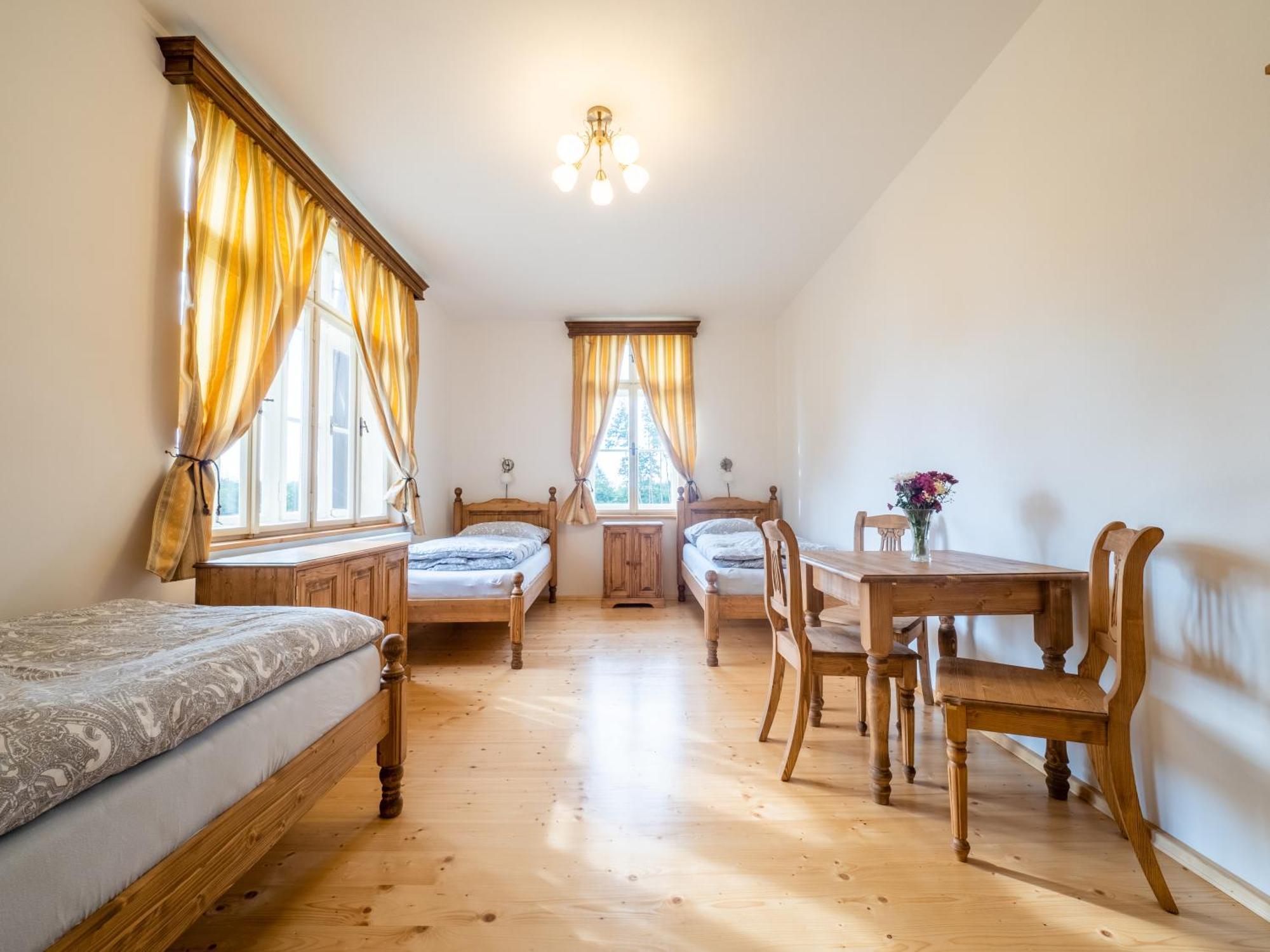 Zamecek Waldsteinovo Zatisi Guest house Svatoslav