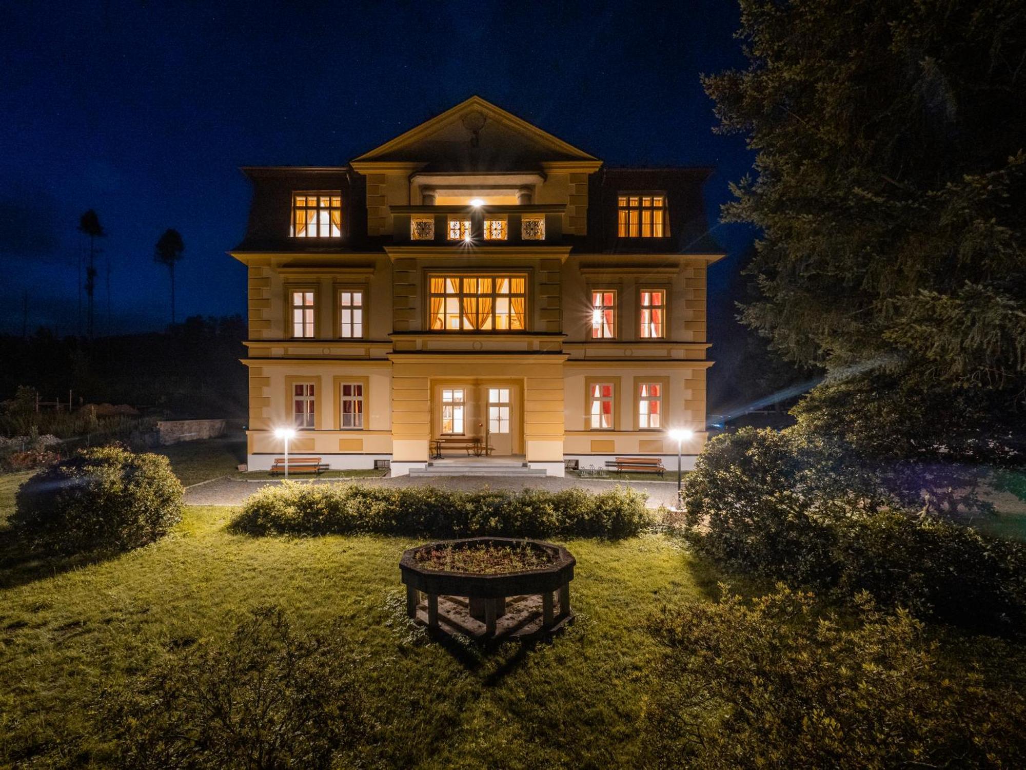 Guest house Zamecek Waldsteinovo Zatisi